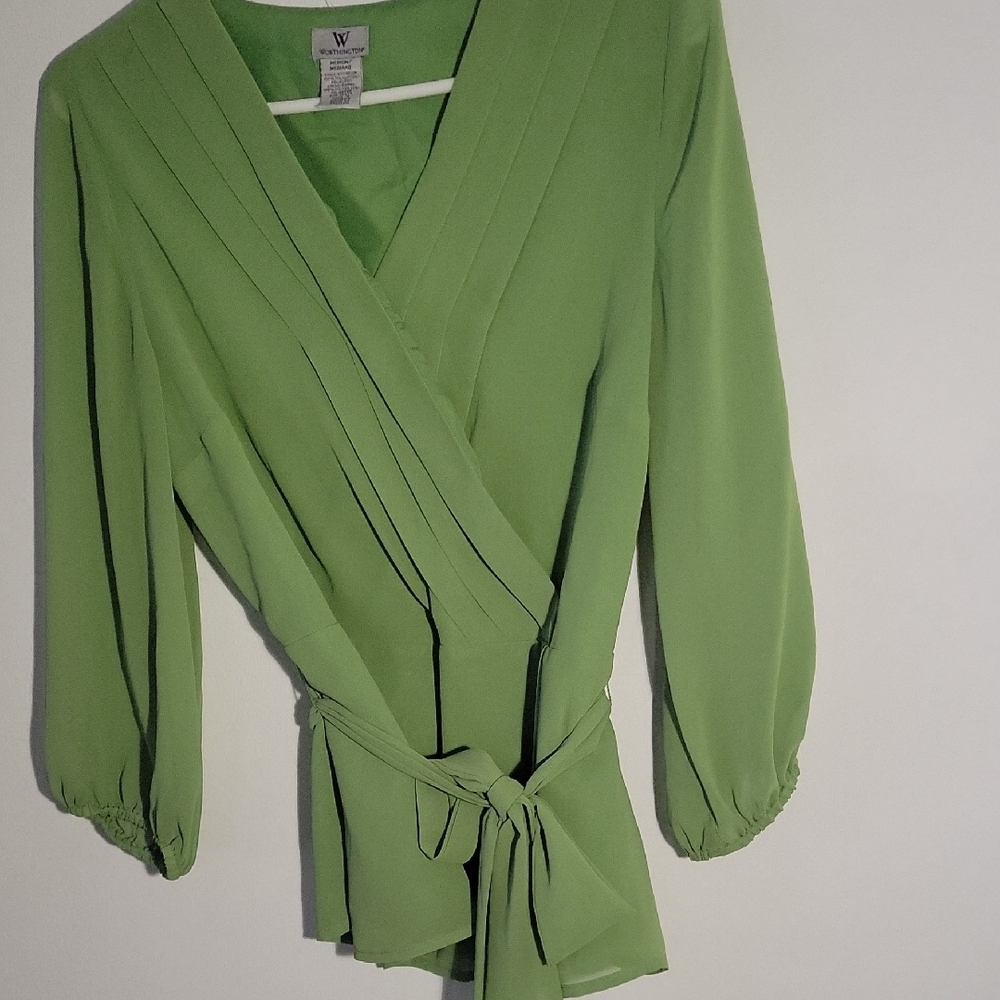 Worthington Vibrant Green Blouse